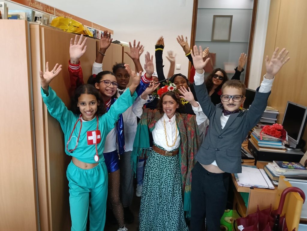 IMG-20250304-WA0069-1024x771 "Super Heróis de Todos os Tempos!"