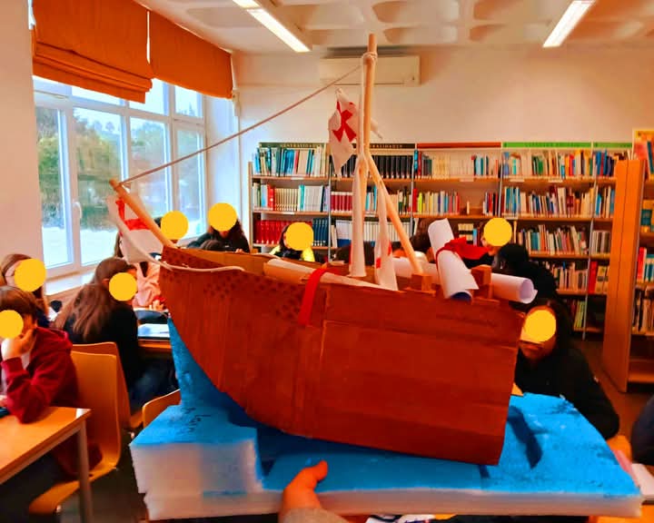 IMG-20250306-WA0002-1 Sessão de promoção da leitura na Biblioteca da Escola Sede - Turma 8.⁰C