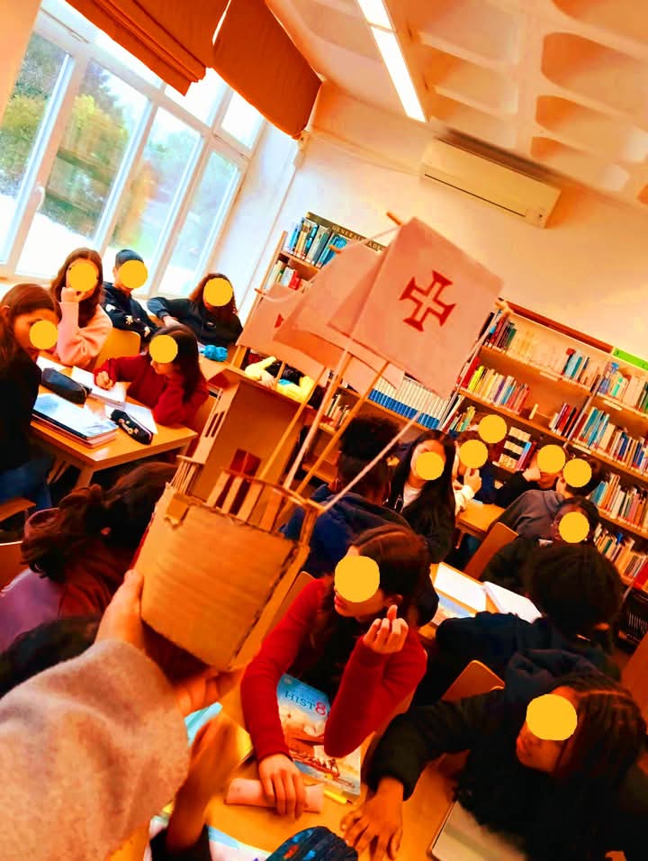 IMG-20250306-WA0003-1 Sessão de promoção da leitura na Biblioteca da Escola Sede - Turma 8.⁰C