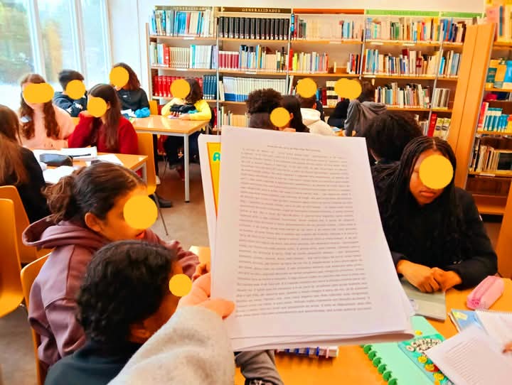 IMG-20250306-WA0006-1 Sessão de promoção da leitura na Biblioteca da Escola Sede - Turma 8.⁰C