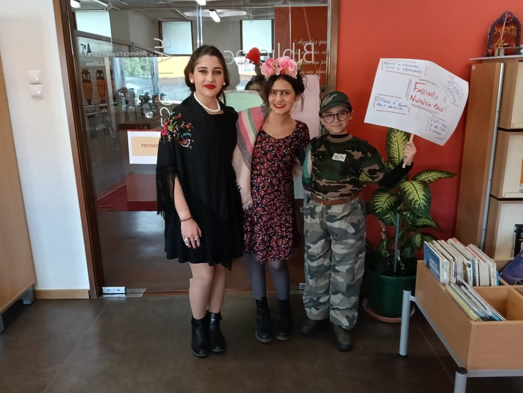 Imagem-WhatsApp-2025-03-01-as-20.11.28_eabd782b-1024x771 "Super Heróis de Todos os Tempos!"