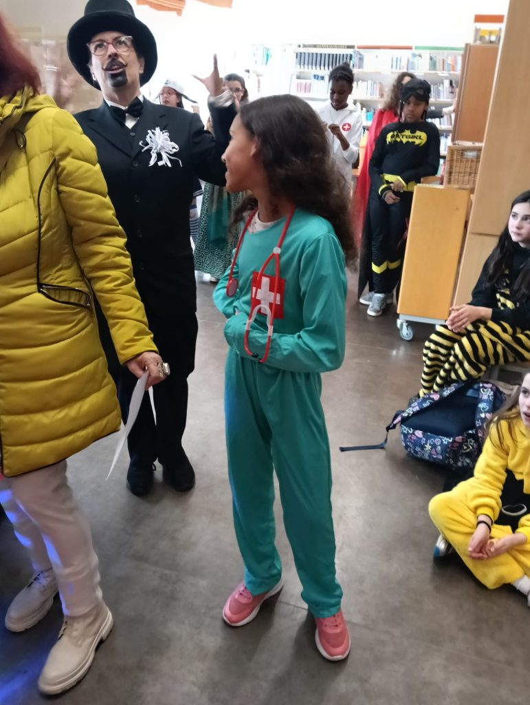 Imagem-WhatsApp-2025-03-01-as-20.12.03_bbb6986a-771x1024 "Super Heróis de Todos os Tempos!"