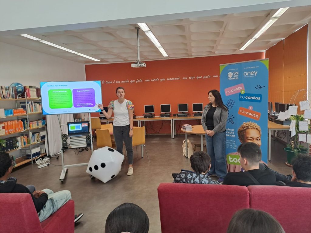 IMG-20250507-WA0009-1024x768 Programa de Literacia Financeira - 7.º Ano - CiD
