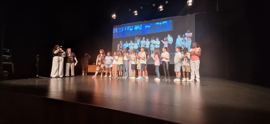 IMG-20250526-WA0004-1-1024x472 Gala de entrega de prémios nos Recreios da Amadora - Escola Cardoso Lopes