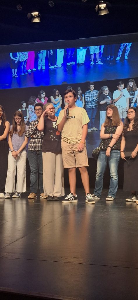 IMG-20250526-WA0008-2-473x1024 Gala de entrega de prémios nos Recreios da Amadora - Escola Cardoso Lopes