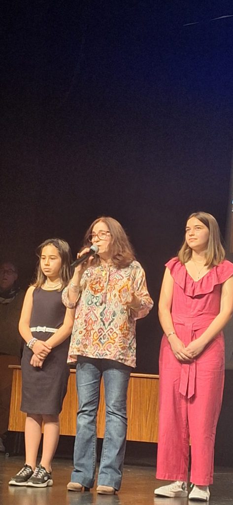 IMG-20250526-WA0011-1-473x1024 Gala de entrega de prémios nos Recreios da Amadora - Escola Cardoso Lopes