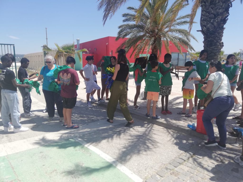 IMG-20250527-WA0010-1024x768 Limpeza de Praia