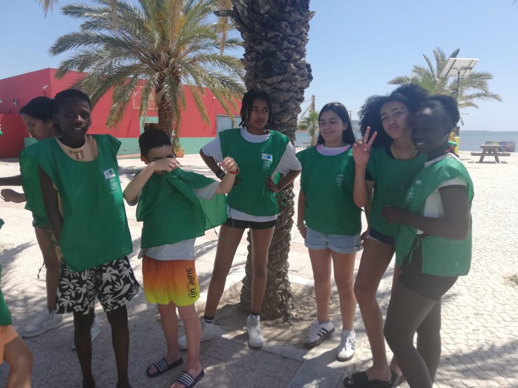 IMG-20250527-WA0013-1024x768 Limpeza de Praia