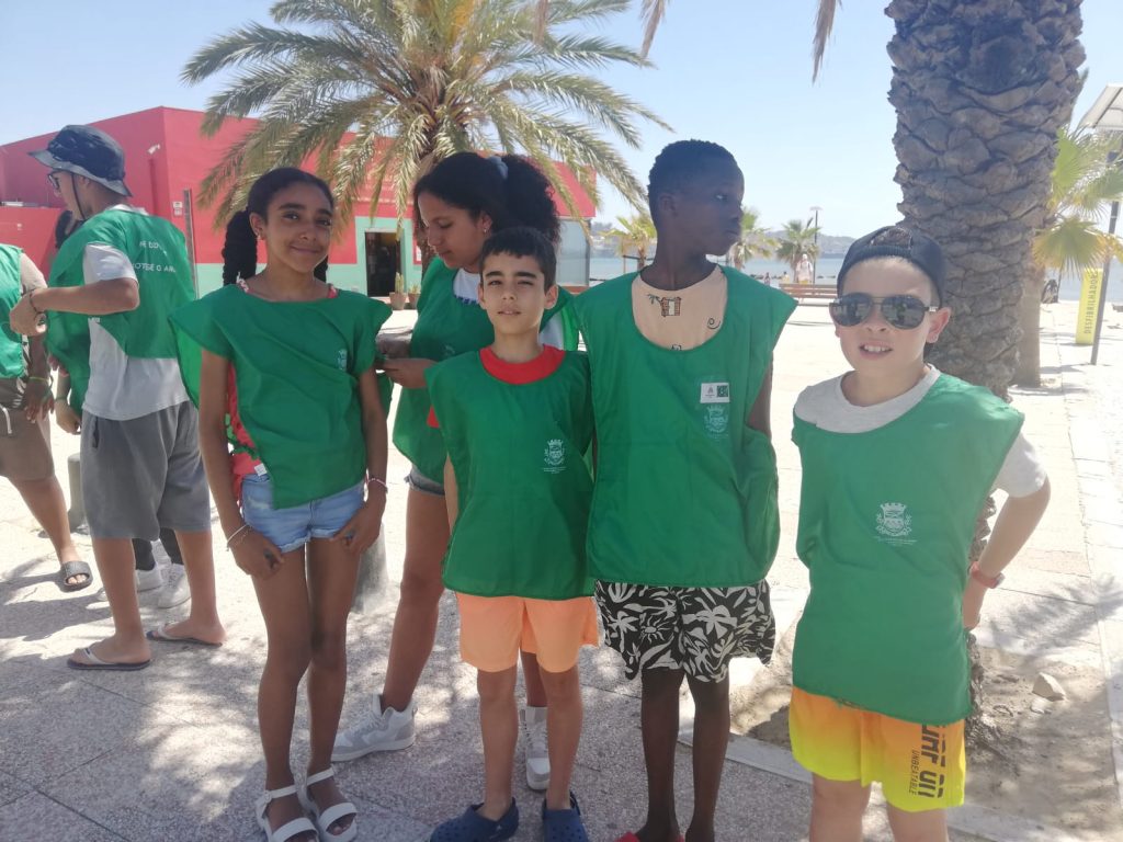 IMG-20250527-WA0016-1024x768 Limpeza de Praia