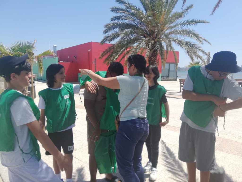 IMG-20250527-WA0017-1024x768 Limpeza de Praia