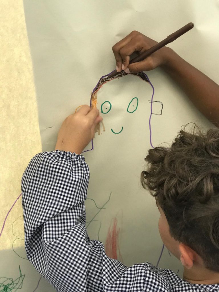 IMG-20250922-WA0008-2-768x1024 Corpo Humano - Sala Azul