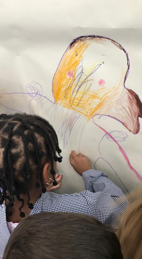 IMG-20250922-WA0013-1-564x1024 Corpo Humano - Sala Azul