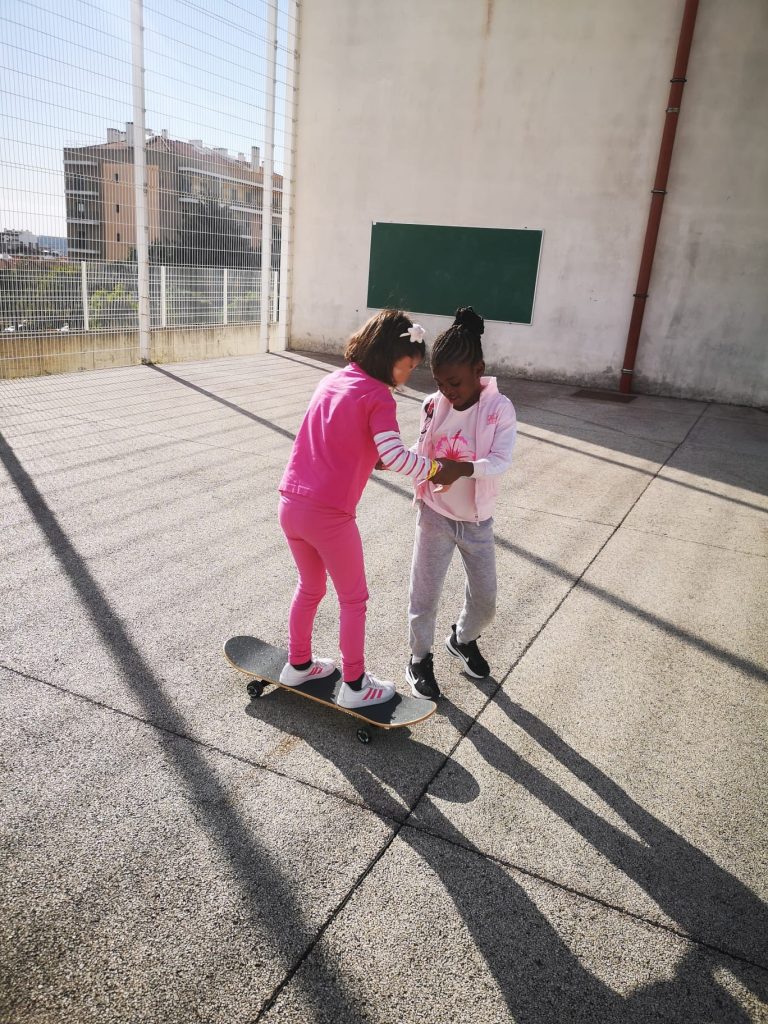 IMG-20250927-WA0010-768x1024 Apadrinhamento - EB1/JI Aprígio Gomes