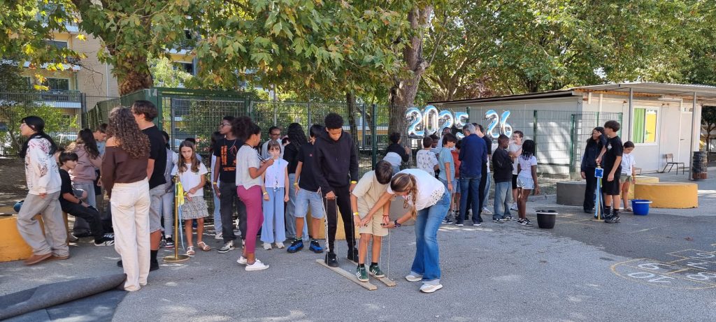 WhatsApp-Image-2025-09-27-at-23.52.31-1-2-1024x461 Padrinhos e Afilhados