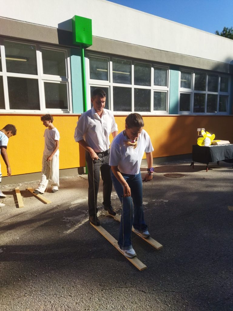 WhatsApp-Image-2025-09-28-at-19.00.42-3-768x1024 Padrinhos e Afilhados