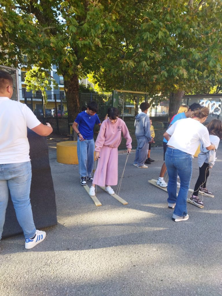 WhatsApp-Image-2025-09-28-at-19.00.51-3-1-768x1024 Padrinhos e Afilhados