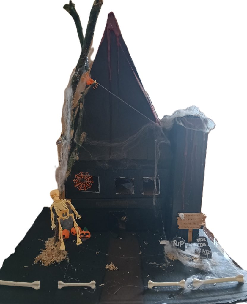 1000018563-831x1024 Casas Assombradas - 5.º Ano (ET e Inglês)