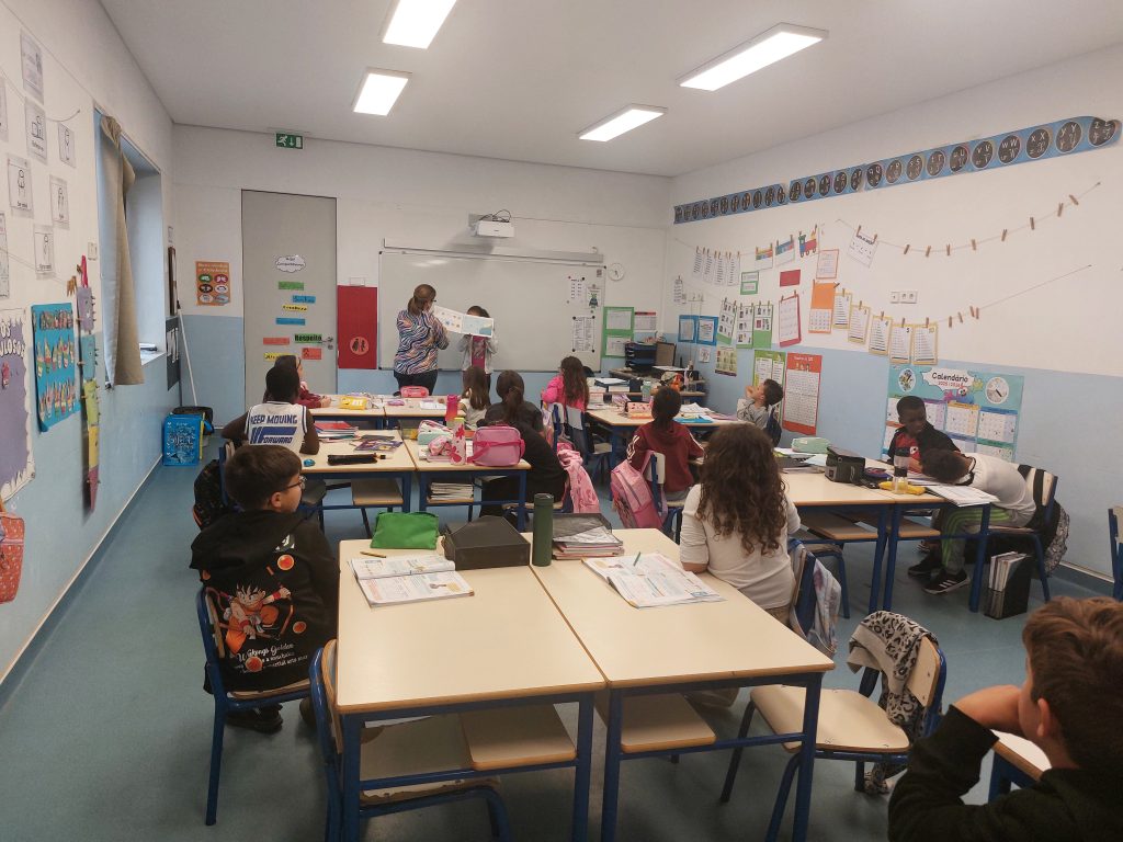 20251028_103522-1024x768 O segredo do Sol e da Lua (EB1/JI da Mina)