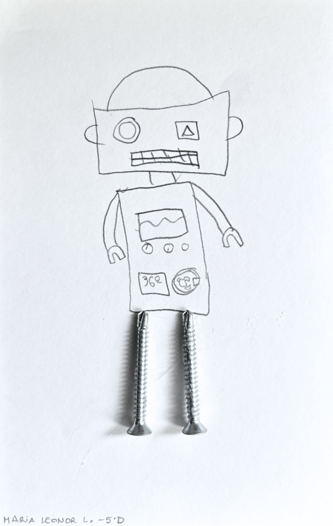 5oD-5-2-650x1024 “Quando os Objetos Contam Novas Histórias!” - ET 5.º ano