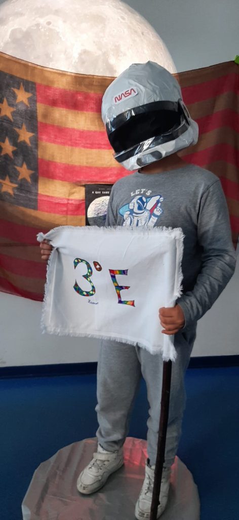 BoRdA9GmhXknh9qht7mRQOYUhoHvbWlGz-ZU1q0H_0_plaintext_638971995480391829-472x1024 Viagem à Lua... 🚀🌕 (3ºE)