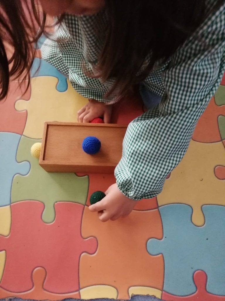 IMG-20250928-WA0004-4-768x1024 A aprender somos felizes (Sala verde - JI da Mina)