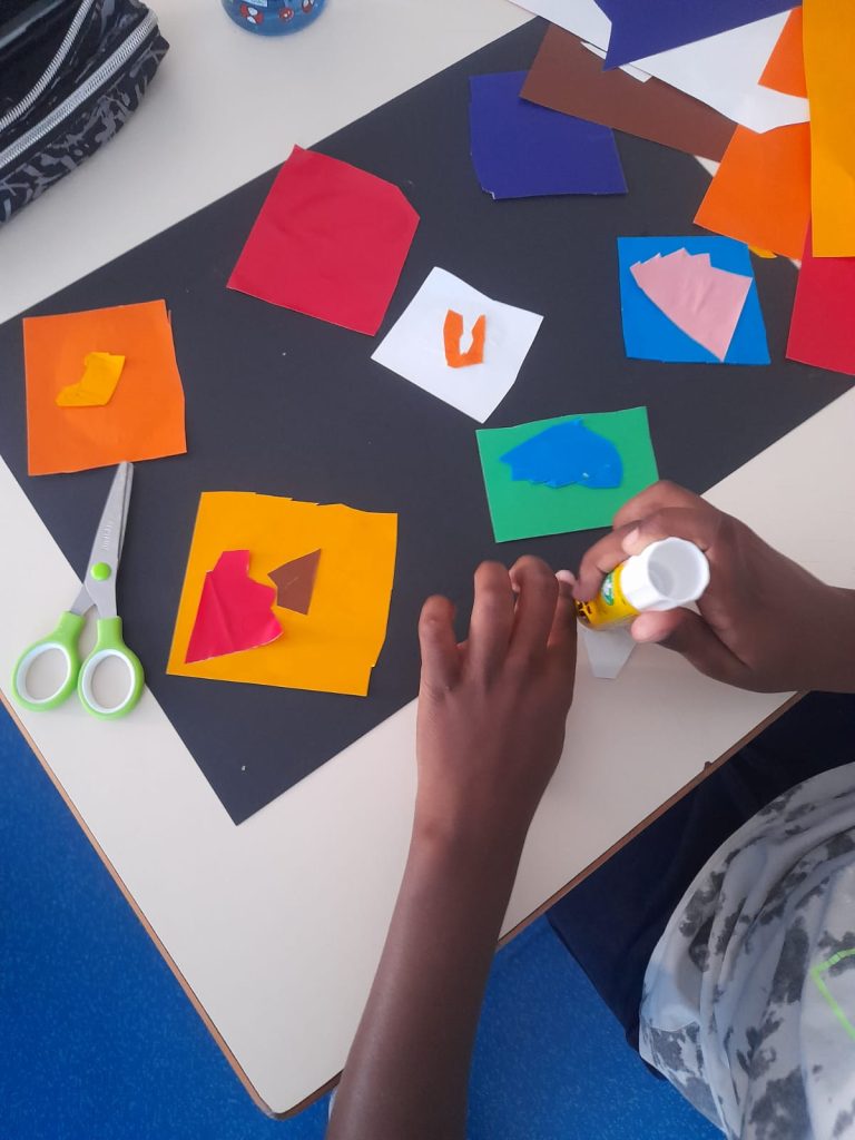 IMG-20251001-WA0065-1-768x1024 Tertúlia Artística (4ºC)