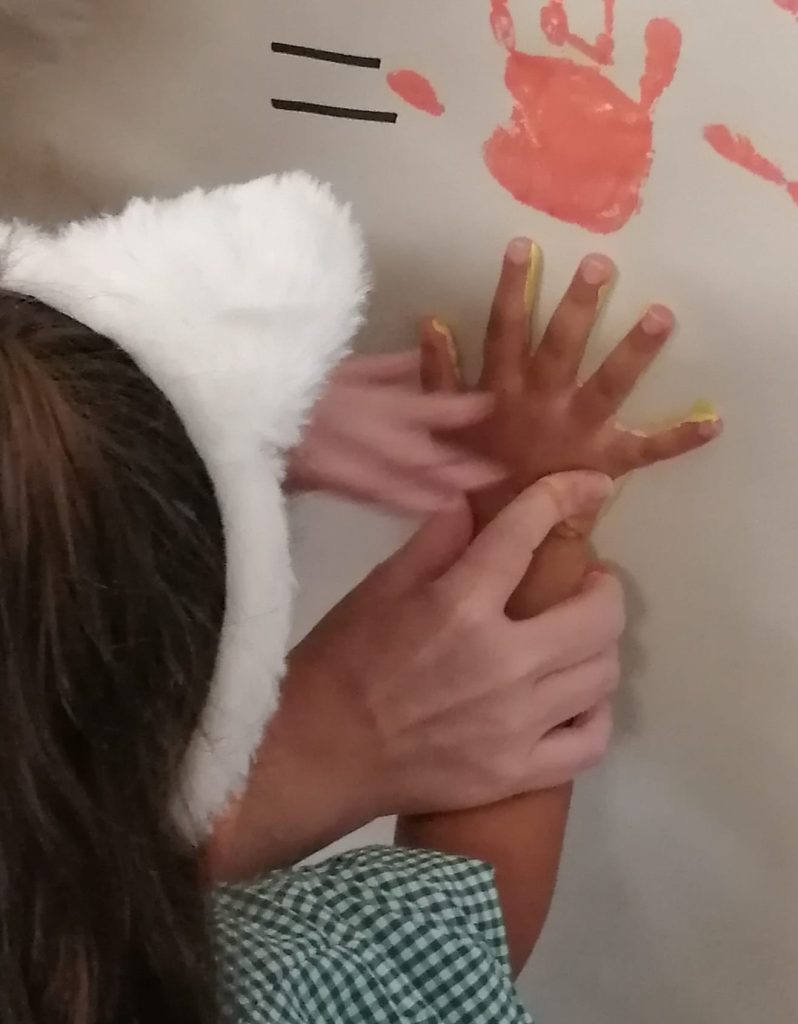 IMG-20251005-WA0056-798x1024 Atividades sensoriais (sala verde - JI da Mina)