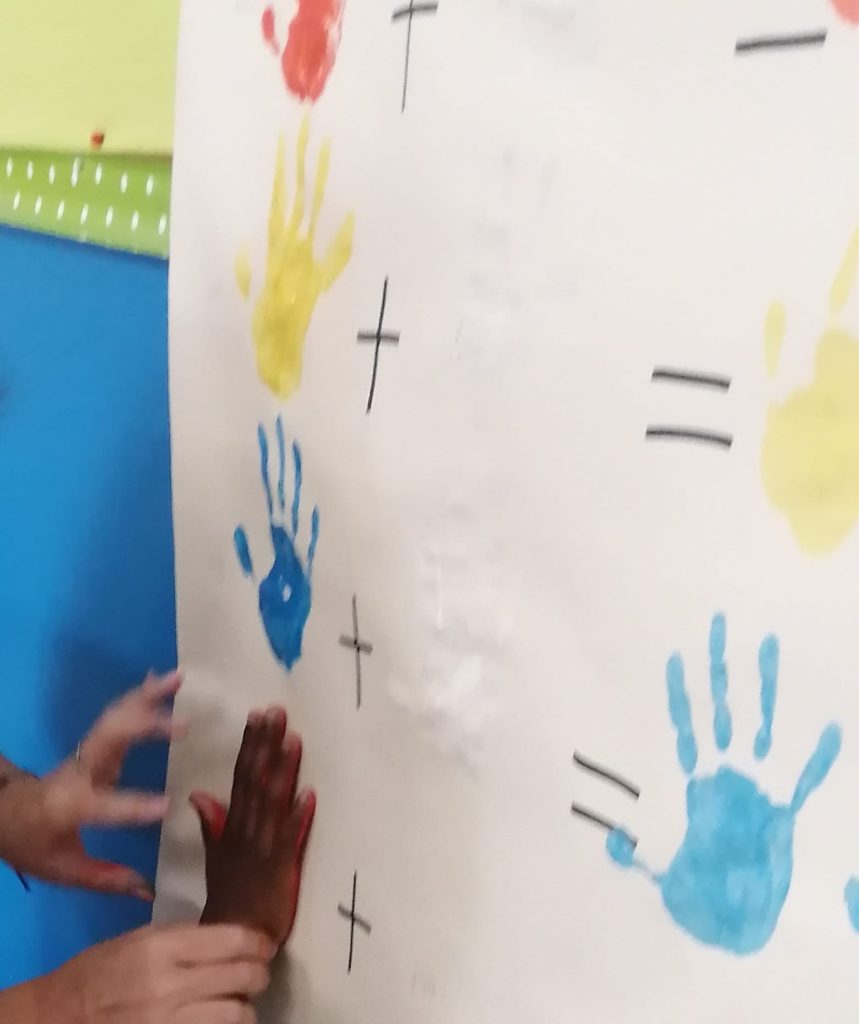 IMG-20251005-WA0062-859x1024 Atividades sensoriais (sala verde - JI da Mina)