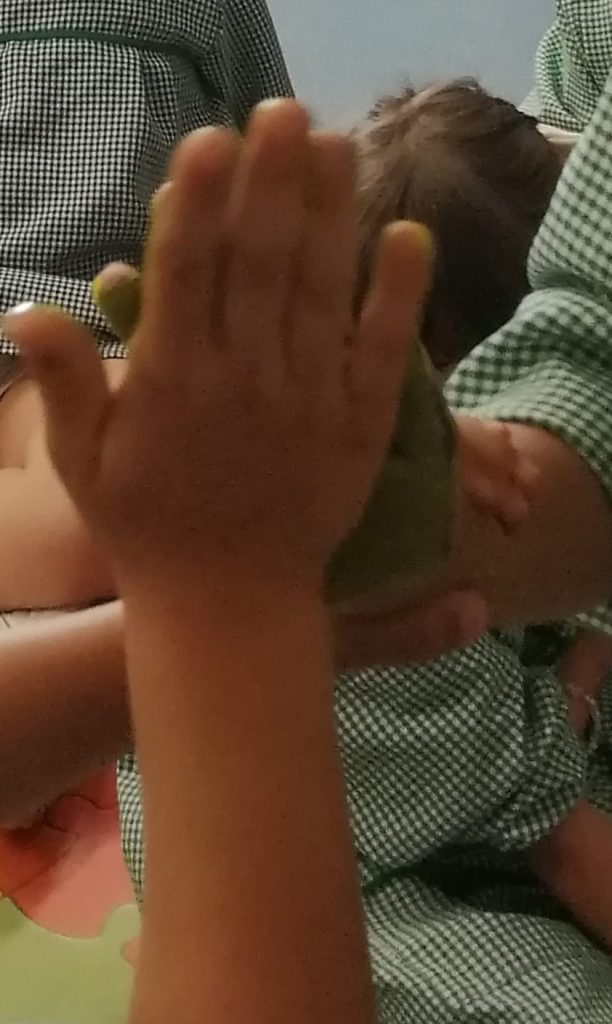 IMG-20251005-WA0068-612x1024 Atividades sensoriais (sala verde - JI da Mina)