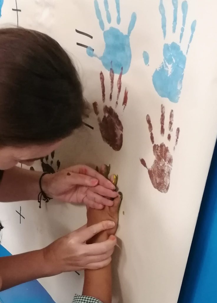 IMG-20251005-WA0069-736x1024 Atividades sensoriais (sala verde - JI da Mina)