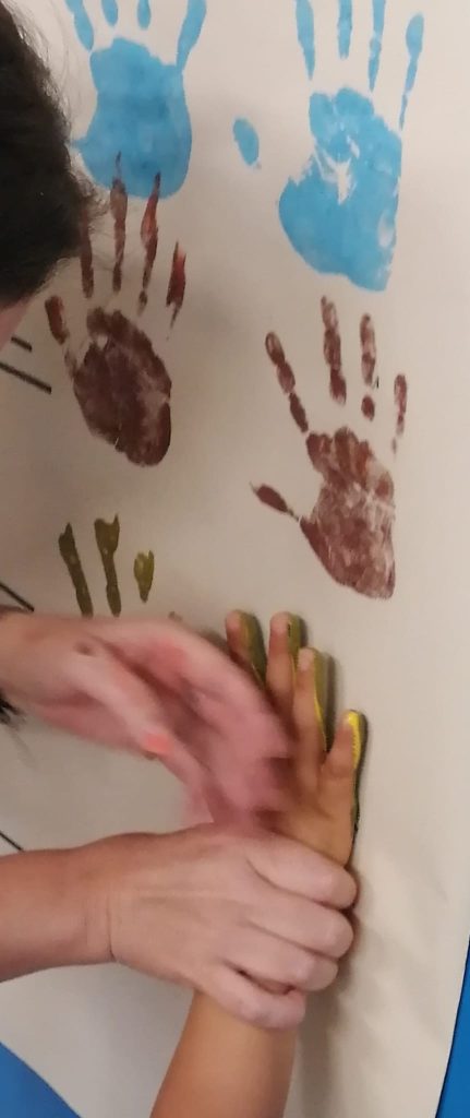 IMG-20251005-WA0070-431x1024 Atividades sensoriais (sala verde - JI da Mina)