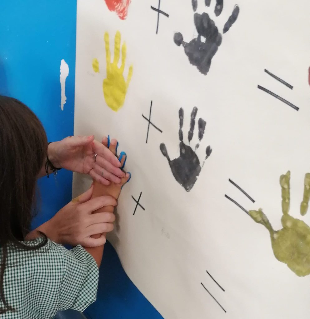 IMG-20251005-WA0071-994x1024 Atividades sensoriais (sala verde - JI da Mina)