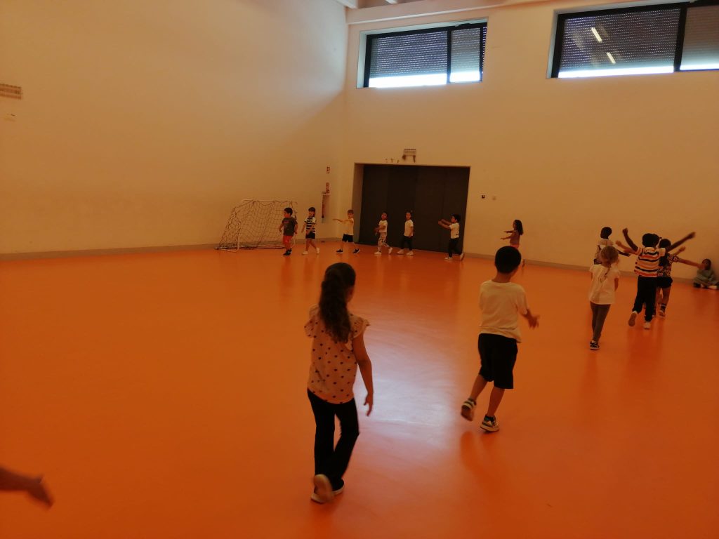 IMG-20251005-WA0087-1024x768 Petizes em ação (sala verde - JI da Mina)