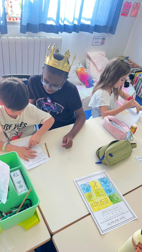 IMG-20251015-WA0019-576x1024 Grupos Interativos