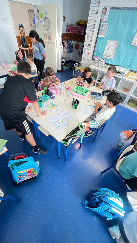 IMG-20251015-WA0023-576x1024 Grupos Interativos