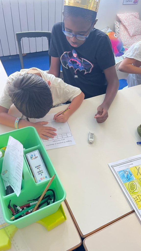 IMG-20251015-WA0025-576x1024 Grupos Interativos