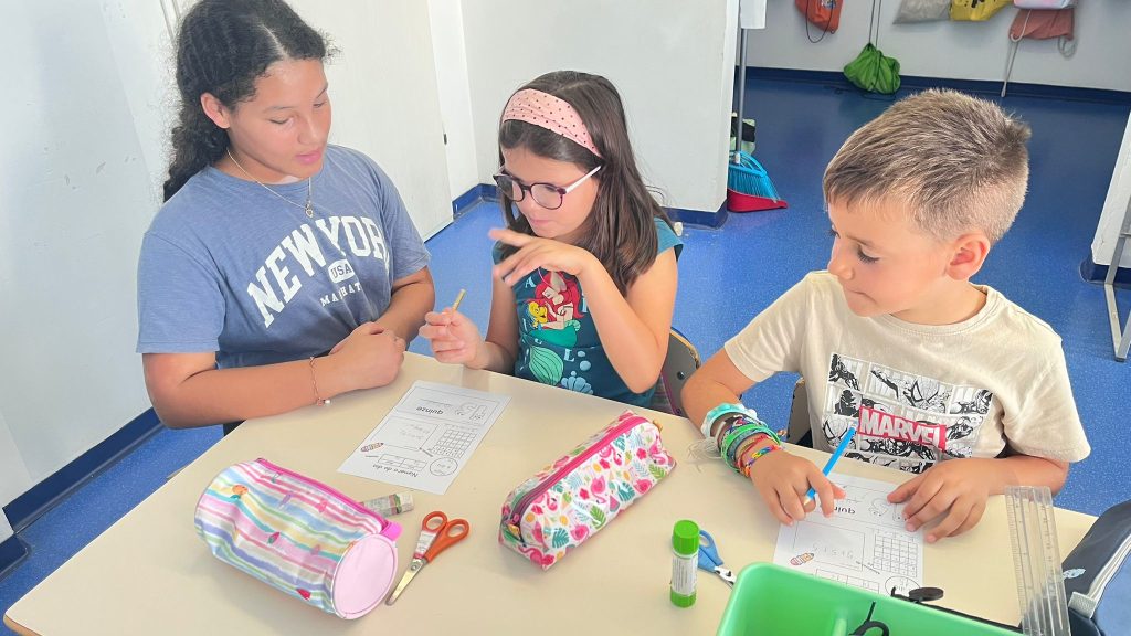 IMG-20251015-WA0032-1024x576 Grupos Interativos