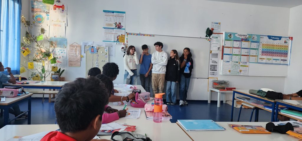 IMG-20251020-WA0008-1024x478 Grupos Interativos