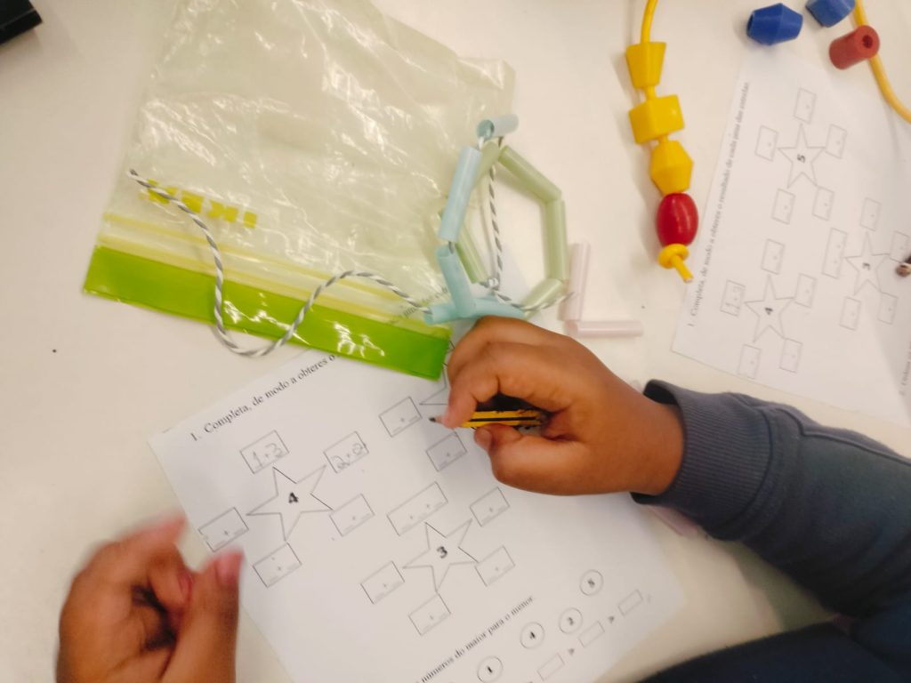 IMG-20251022-WA0043-2-1024x768 Podemos fazer mais matemática? (1ºG)