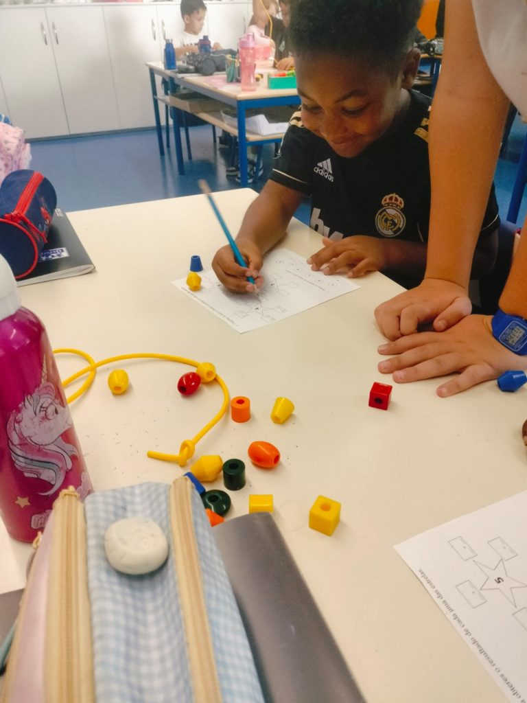 IMG-20251022-WA0044-2-768x1024 Podemos fazer mais matemática? (1ºG)