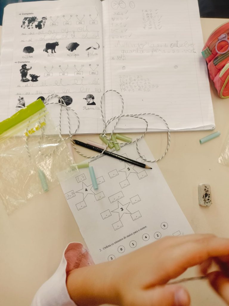 IMG-20251022-WA0053-2-768x1024 Podemos fazer mais matemática? (1ºG)