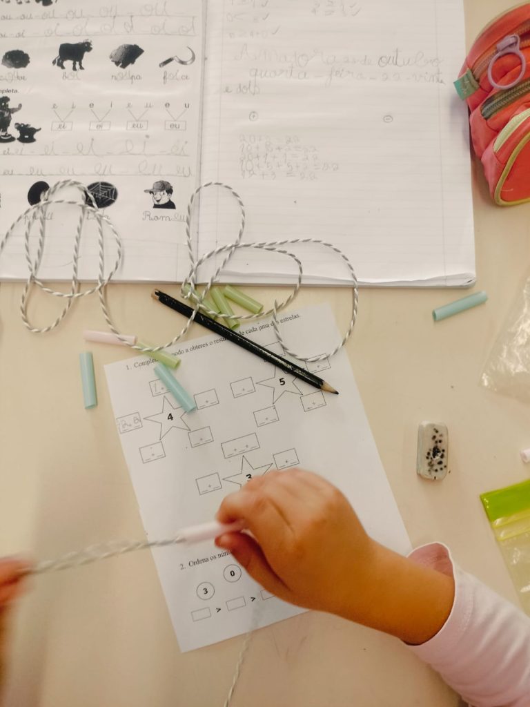 IMG-20251022-WA0060-2-768x1024 Podemos fazer mais matemática? (1ºG)