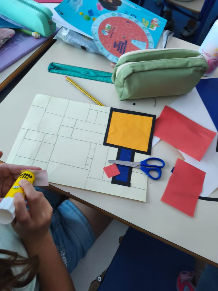 IMG-20251022-WA0080-768x1024 🎨 Mãos à obra com Piet Mondrian! (4ºC)