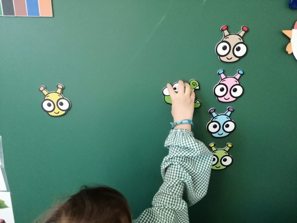 Imagem-WhatsApp-2025-09-28-as-13.47.15_c9eb811c-1-1024x768 A aprender somos felizes (Sala verde - JI da Mina)