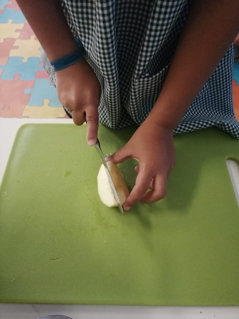 Imagem-WhatsApp-2025-10-19-as-15.48.08_231eef2b-768x1024 Dia Mundial da Alimentação (sala verde - JI da Mina)