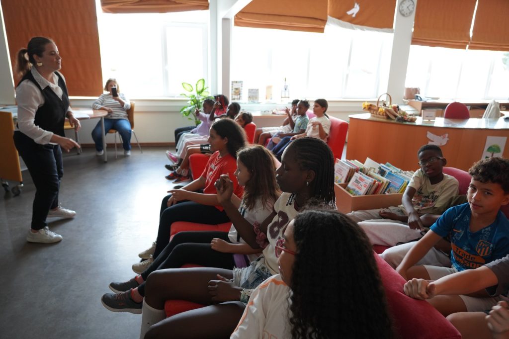 WhatsApp-Image-2025-10-11-at-15.27.39-15-1024x682 Mês Internacional das Bibliotecas Escolares