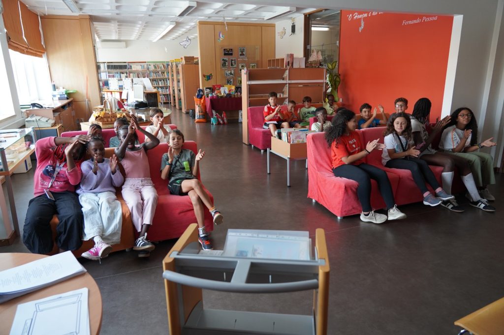 WhatsApp-Image-2025-10-11-at-15.27.39-16-1024x682 Mês Internacional das Bibliotecas Escolares