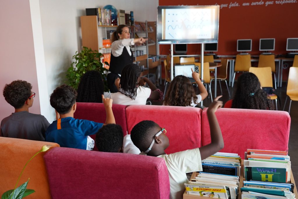 WhatsApp-Image-2025-10-11-at-15.27.39-22-1024x682 Mês Internacional das Bibliotecas Escolares