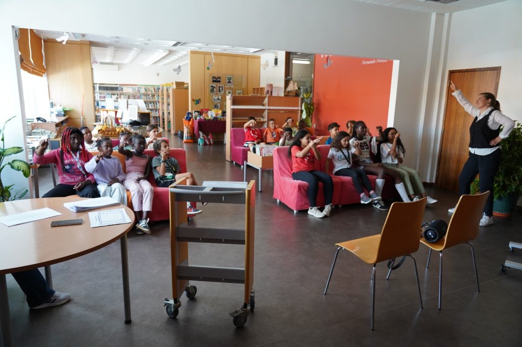 WhatsApp-Image-2025-10-11-at-15.27.39-24-1024x682 Mês Internacional das Bibliotecas Escolares