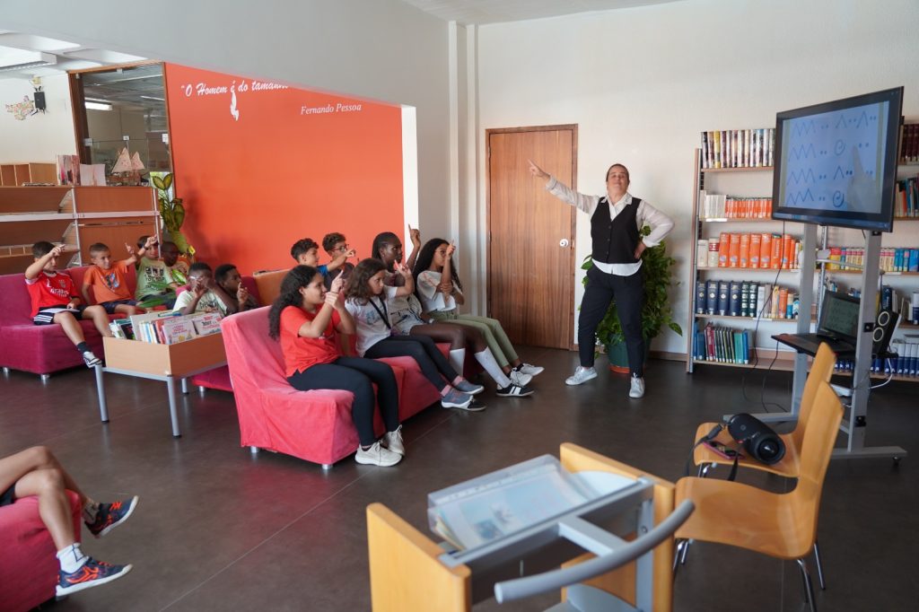 WhatsApp-Image-2025-10-11-at-15.27.39-25-1024x682 Mês Internacional das Bibliotecas Escolares